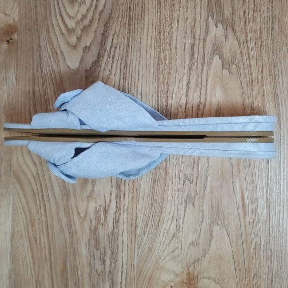 Ann Taylor Light Blue Open Toe Flats Size 8 - Picture 6 of 10